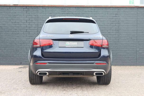 Mercedes-Benz GLC 300 e 4Matic 235 kW image number 9