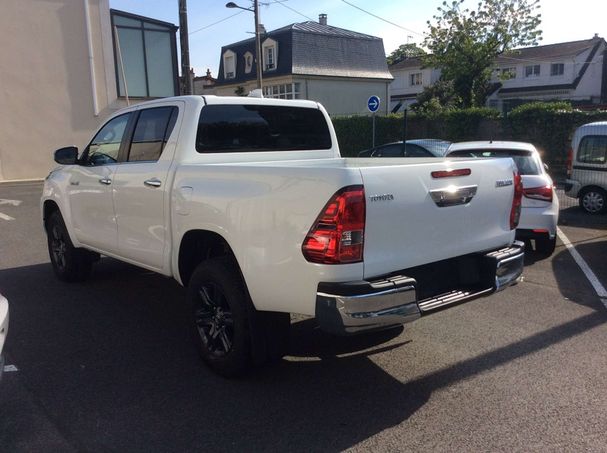 Toyota Hilux D Double Cab 2.4 4D 4WD 110 kW image number 9