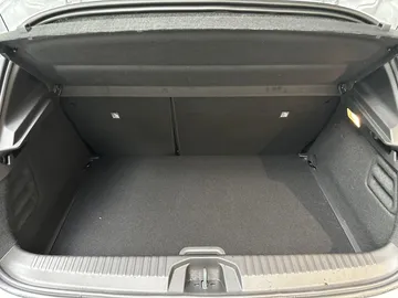 Car image 50