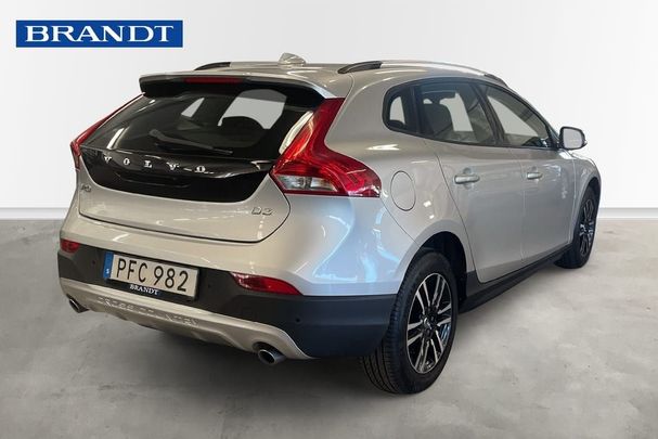 Volvo V40 Cross Country D3 111 kW image number 4