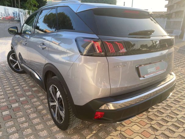 Peugeot 3008 BlueHDi 130 S&S EAT8 Active 96 kW image number 4