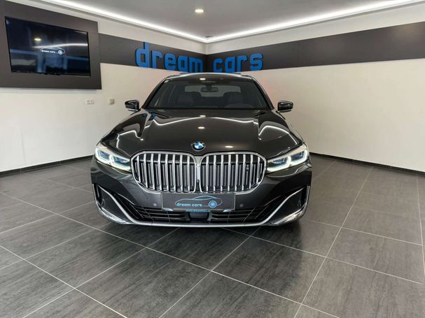 BMW 730 xDrive 195 kW image number 3