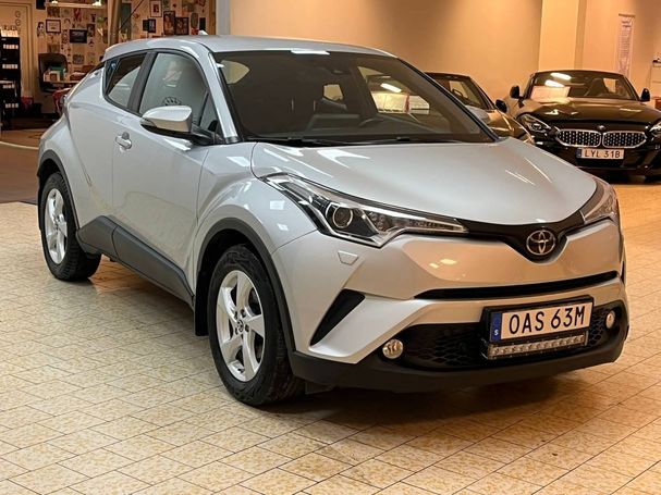 Toyota C-HR 1.2 Turbo AWD 85 kW image number 8