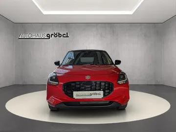 Car image 4