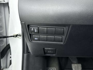 Car image 31