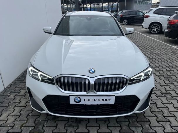 BMW 330i Touring M Sportpaket 180 kW image number 2