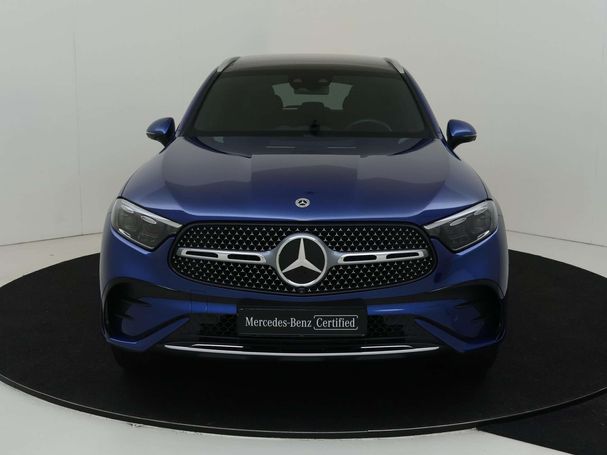 Mercedes-Benz GLC 300 e AMG Line 4Matic 230 kW image number 9