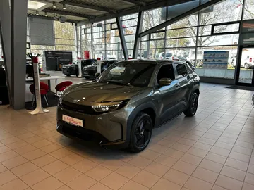 Car image 2