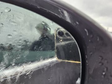 Car image 36