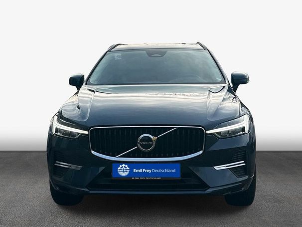 Volvo XC60 B4 Core 145 kW image number 3