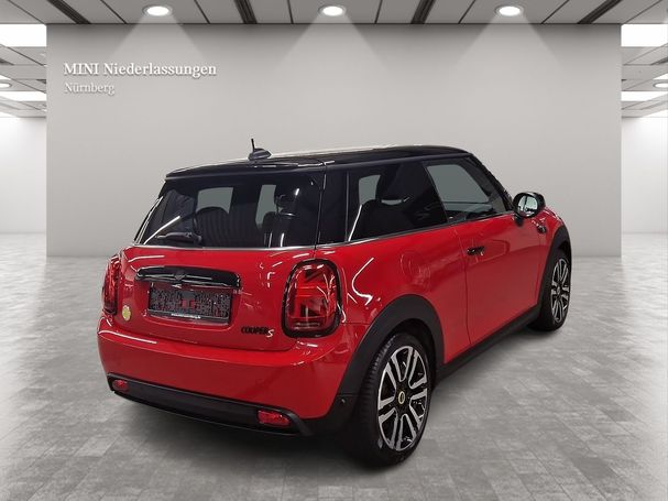 Mini Cooper SE Mini 135 kW image number 3