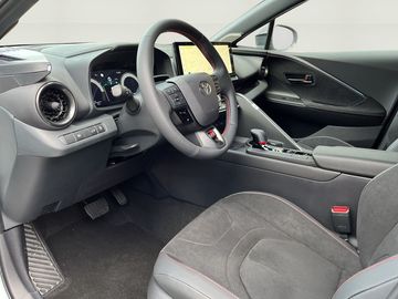 Car image 14