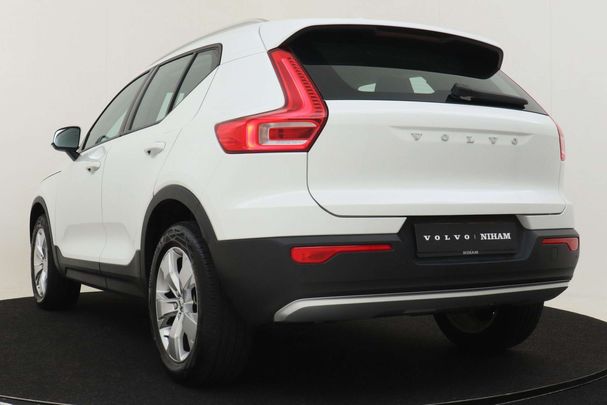 Volvo XC40 T2 95 kW image number 9