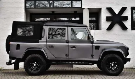 Car image 2