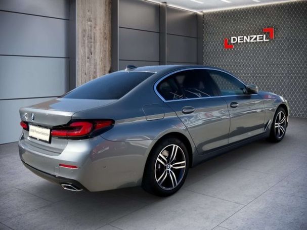 BMW 520d xDrive 140 kW image number 8