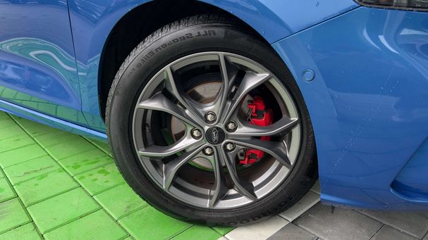 Ford Focus EcoBoost ST-Line 92 kW image number 5