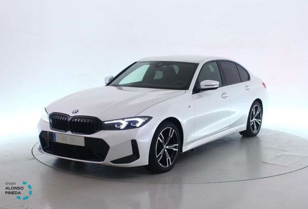 BMW 320i 135 kW image number 1