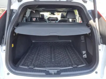 Car image 49