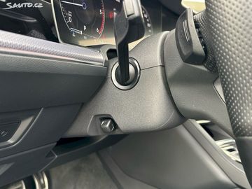 Car image 33