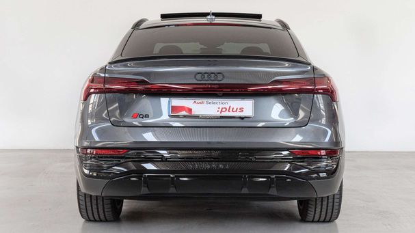 Audi Q8 55 quattro e-tron S-line Sportback 300 kW image number 5