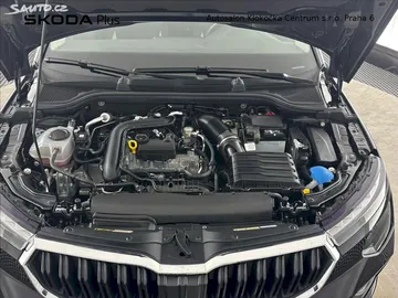 Car image 35