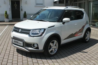 Car image 1