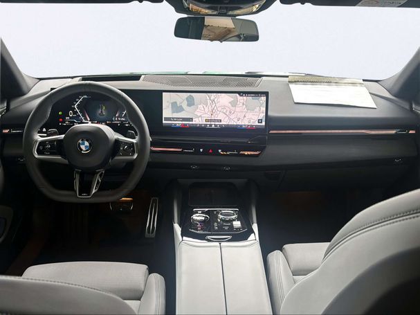 BMW 520d Touring xDrive 145 kW image number 4