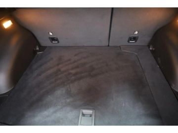 Car image 46