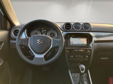 Car image 11