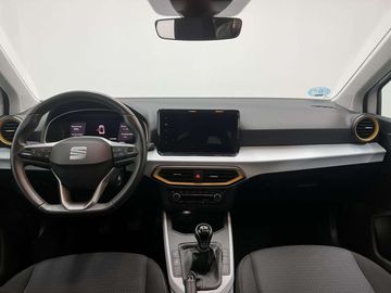 Car image 13