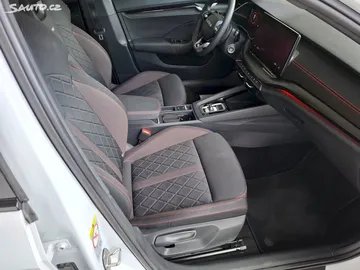 Car image 43