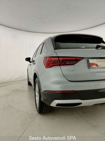 Audi Q3 35 TDI S tronic Advanced Business 110 kW image number 22