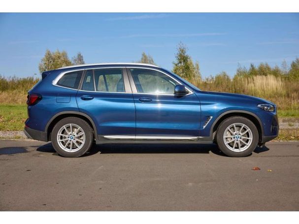 BMW X3 xDrive30e 215 kW image number 2