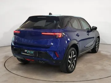 Car image 23