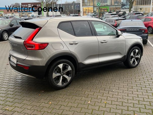 Volvo XC40 B3 Core DKG 120 kW image number 3