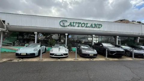 Car image 22