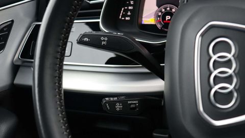 Car image 36