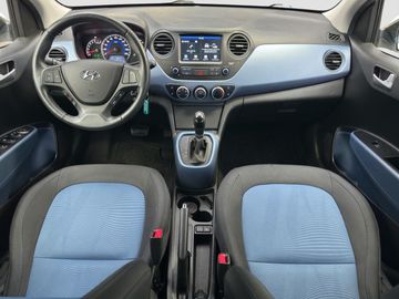 Car image 10