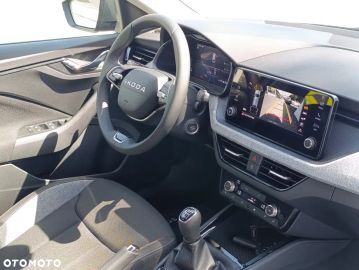 Car image 36