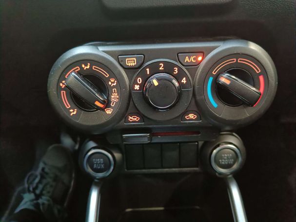 Suzuki Ignis 61 kW image number 23