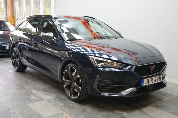 Cupra Leon ST e-Hybrid 180 kW image number 2