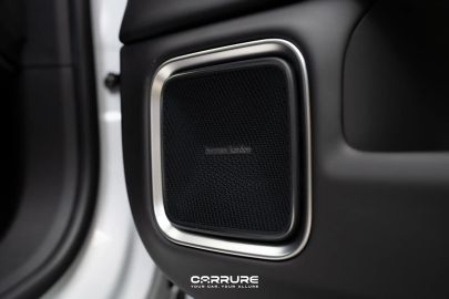 Car image 33