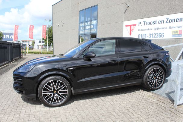 Porsche Cayenne Coupé E-Hybrid 346 kW image number 2