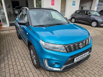 Car image 3