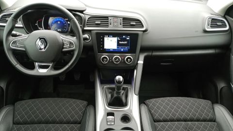 Car image 28