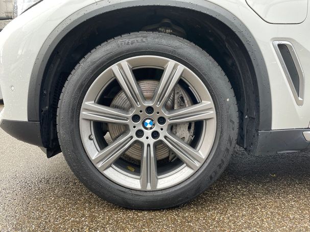 BMW X5 45e xDrive 290 kW image number 14