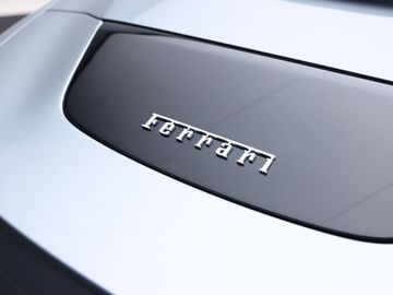 Car image 38
