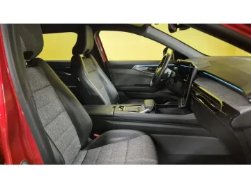 Car image 42