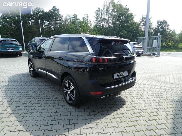 Peugeot 5008 BlueHDi 180 EAT8 GT 130 kW image number 3