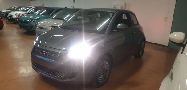 Fiat 500 e 70 kW image number 2